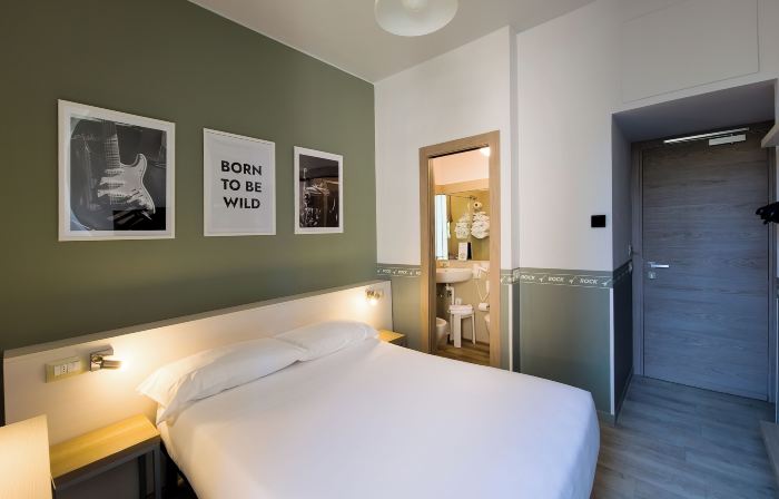 Hotel Nologo