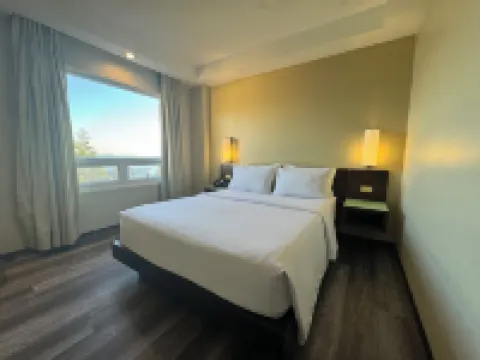 เซอร์เคิลอินน์ - อิโลอิโลซิตี้เซ็นเตอร์ โรงแรมในอิโลอิโล