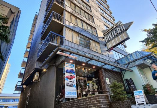 3. 리비에라 호텔 ..