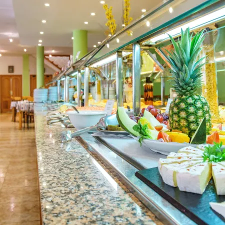 Playa Parc Apartments