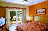New Garden Hotel - balcony