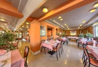Hotel Trogirski Dvori - breakfast