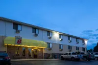 Super 8 by Wyndham Omaha NE Hotels in Ralston