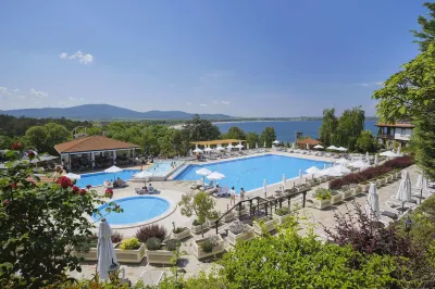 Santa Marina Holiday Village