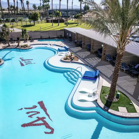 Avi Resort & Casino