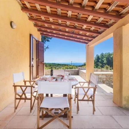 835 Masseria Colosso - Camuffa Отели в г. Пату