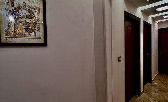 New Museum ,Pyramids inn