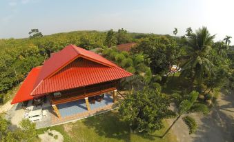 Khao Hin Tang Resort