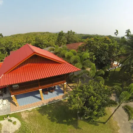 Khao Hin Tang Resort