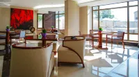 The Rooms Boutique Hotel - breakfast