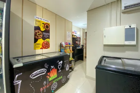 Ozped Flats Particulares Edifício the Sun Отели рядом с достопримечательностью «Three Powers Plaza»