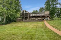 Paradise on Lake Norman|Waterfront|Kayaks|Fire Pit|Boat Rental