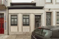 City Center Comfort Apartment by Vacationy