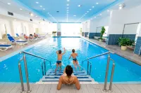 Hotel Hedera - Maslinica Hotels & Resorts - Pools