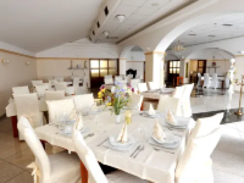 Hotel MAXPLAZA Hotels in Trnava