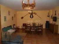 Casa Rural El Botánico Các khách sạn ở Belvis de Monroy