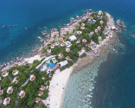 Sai Daeng Resort Hotels in Koh Tao