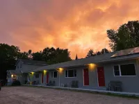 Port Loring Northland Motel