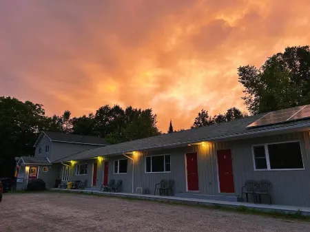 Port Loring Northland Motel Отели в г. Парри Саунд, Юнорганизед, Сентр Парт