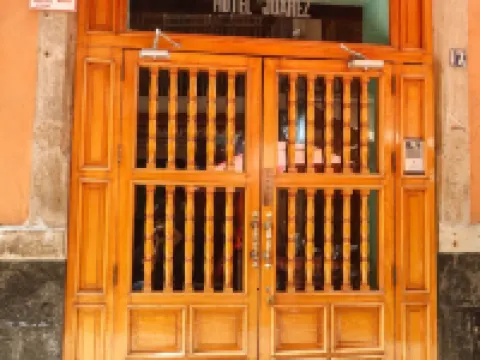 ホテル フアレス メキシコシティ・メトロポリタン大聖堂周辺のホテル