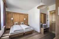 Hotel Cristallo Hotels in Dobbiaco