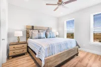 La Casita new Beach Cottage Easy Beach Access