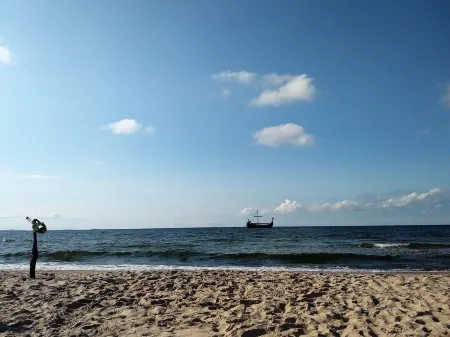 Holiday Home in Dziwnówek by Sea and Lake