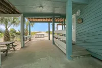 Sharla's Sunrise by Pristine Properties Vacation Rentals