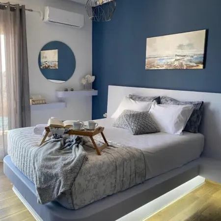 Seafront Kalamata Haven - Blue Luxury Suite