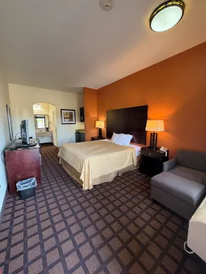 Executive Inn and Suites Hotels in Camp County