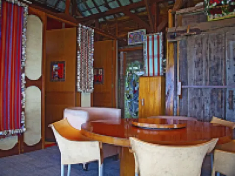 Karang Aji Beach Villa Hotels in Cisolok