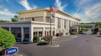 Hampton Inn Dickson Hotels in Dickson