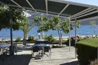 Bed & Breakfast by the Beach Hotels in Подглавиця