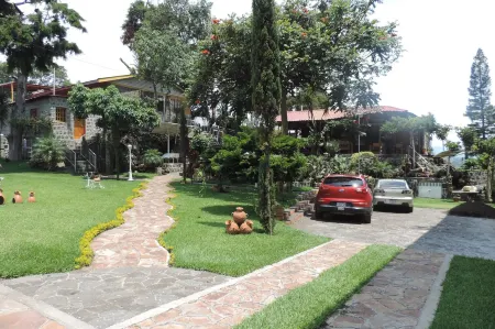 Hotel Vista Dorada Hacia Dios Отели в г. Сантьяго Атитлан