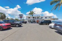 Bella Surf Inn - parking