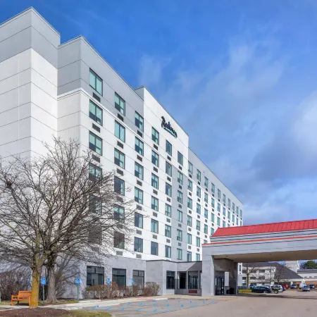 Radisson Hotel Detroit Metro Airport