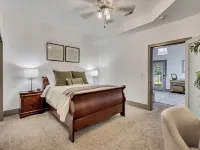 Mountain View Retreat: 2 BR/2 BA Spacious & Cozy! 바운티풀 호텔