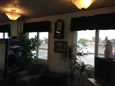 Plains Motor Inn Отели в г. Стетлер