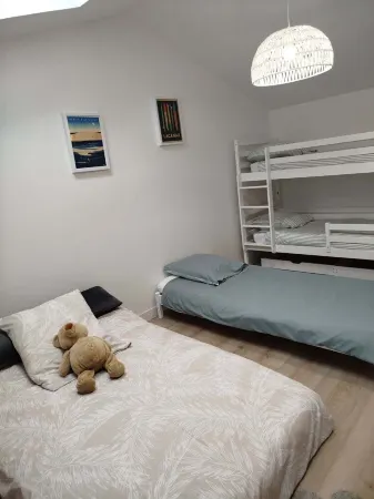 Apartment with your head in the trees, 50m from the lake - Hourtin Port