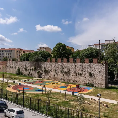 AwesHomeItaly - Pisa Central Park Apartment