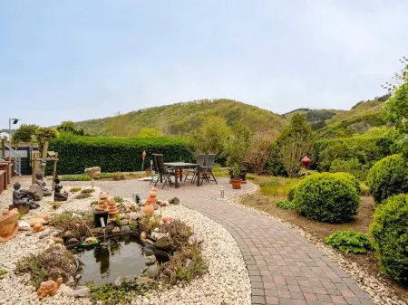 Ferienwohnung Moselblick Отели в г. Ноймаген-Дхрон