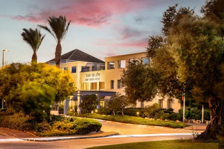 Nof Tavor Hotel Отели в г. Yokne'am Moshava