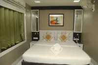 Hotel Geetanjali International