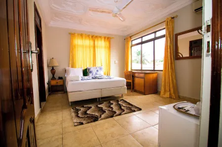 Prestige Guesthouse ,Ksi