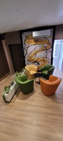 Th Luxury Central