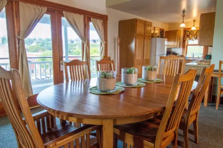 The Swan Hotel Отели рядом с достопримечательностью «Port Townsend Marine Science Center»