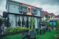 The Violets Hotel and Apartments Hotels in GRA
