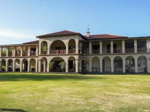 Kili Seasons Hotel