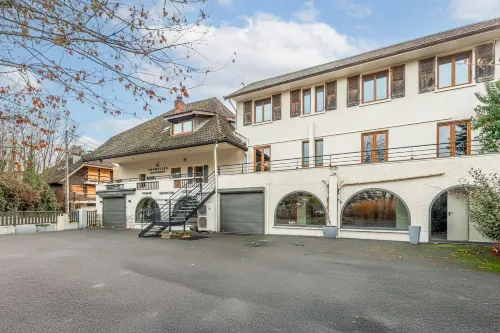 Les Tonnelles Hotels in Sevrier
