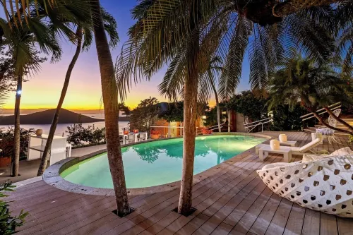 Las Quintas Reserve Hotels in Culebra